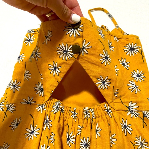 Market & Spruce Crissie Scallop Detail Linen Blend Summer Dress - Picture 6 of 8